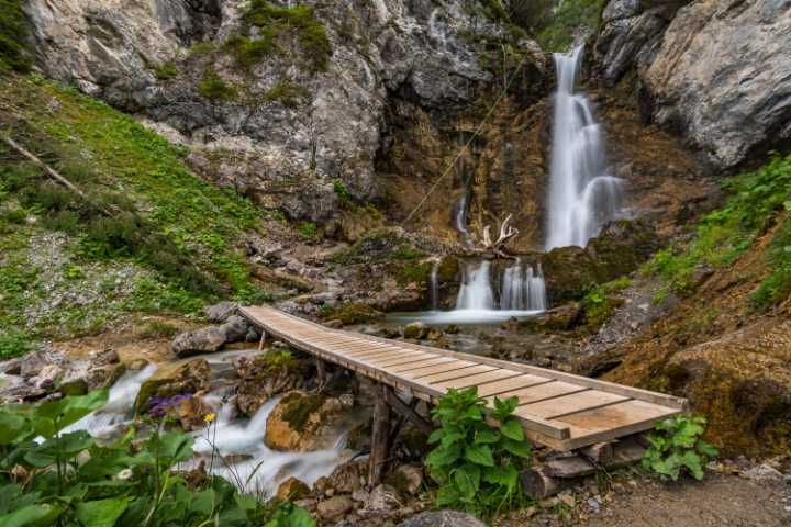 vorarlberg-alpen-fluss.jpg